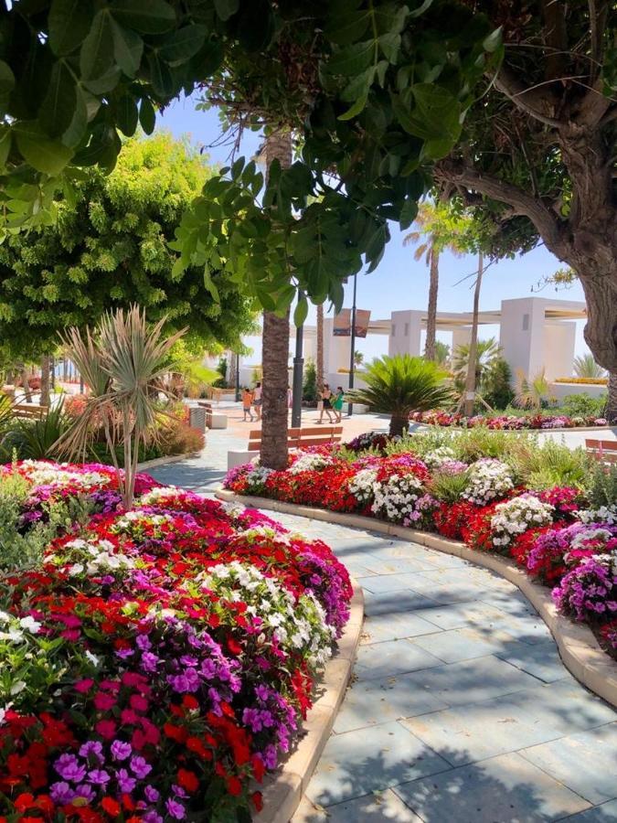 La Rada Beach Estepona Centro ภายนอก รูปภาพ